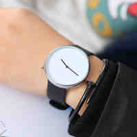 LEXAPE Minimalist Style Men Women Fashion Casual Leather Watch Ladies Creative Quartz Watch Male Popular Watch Relogio Feminino