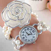 Ladies' Watch Summer Pearl Bracelet Watch Set Auger Dial Alloy Watch
