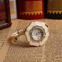 Women Alloy Bangle Quartz Watch, with Enamel Rhinestone Watch Dial, Bisque, 53x43mm; watch Dial: 35x37mm