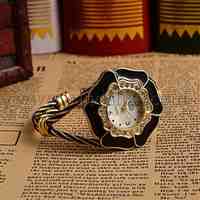 Women Alloy Bangle Quartz Watch, with Enamel Rhinestone Watch Dial, Black, 53x43mm; watch Dial: 35x37mm