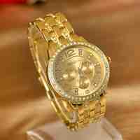 Free shipping 2013 New Luxury Geneva Shining Crystal stainless steel watch women ladies fashion wrist watch kow054