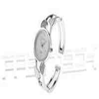 XinHua 632 Women's Analog Quartz Bracelet Watch