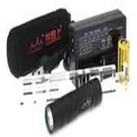 On The Road B311 LED Flashlight Gift Set