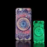 Aztec Pattern Glow in the Dark Hard Case for iPhone 6