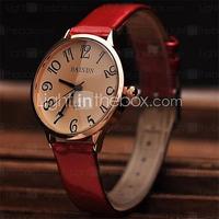 Women's  Stylish Retro Minimalist Leather Watch    Circular High Quality Japanese Watch Movement(Assorted Colors)