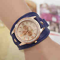 Woman Fashion Wrist Watch