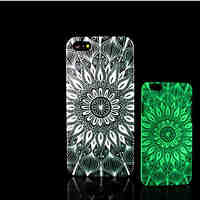 Aztec Mandala Pattern Glow in the Dark Hard Plastic Back Cover for iPhone 5 for iPhone 5s Case