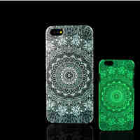 Aztec Mandala Pattern Glow in the Dark Hard Plastic Back Cover for iPhone 5 for iPhone 5s Case