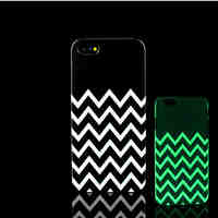 Aztec Mandala Pattern Glow in the Dark Hard Plastic Back Cover for iPhone 5 for iPhone 5s Case