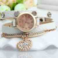Rhinestone Heart Pendant Women Bracelet Quartz Wrist Watch